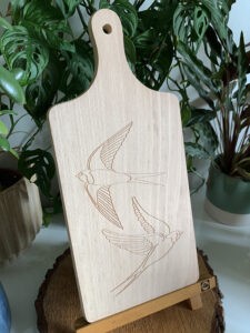 Drewniana deska do krojenia ozdobna